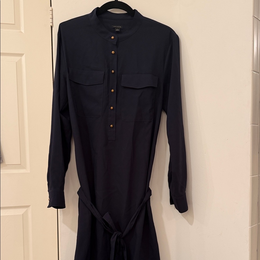 Ann Taylor Dark Blue Casual Button Down Shirt